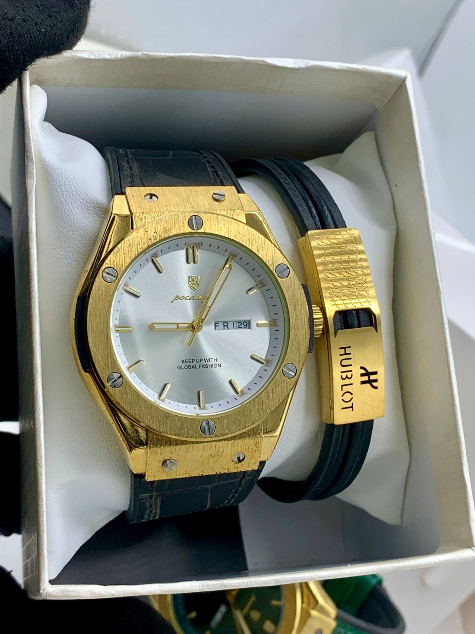 Poedagar Watch